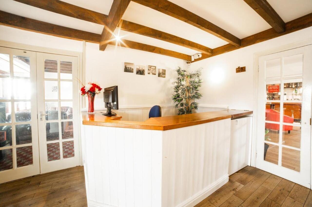 Oyo White Horse Lodge Hotel, East Thirsk Bagby Exterior photo