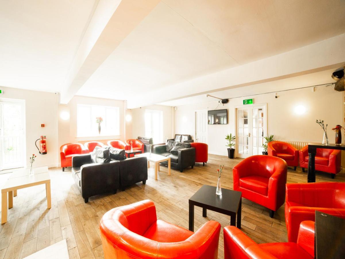 Oyo White Horse Lodge Hotel, East Thirsk Bagby Exterior photo